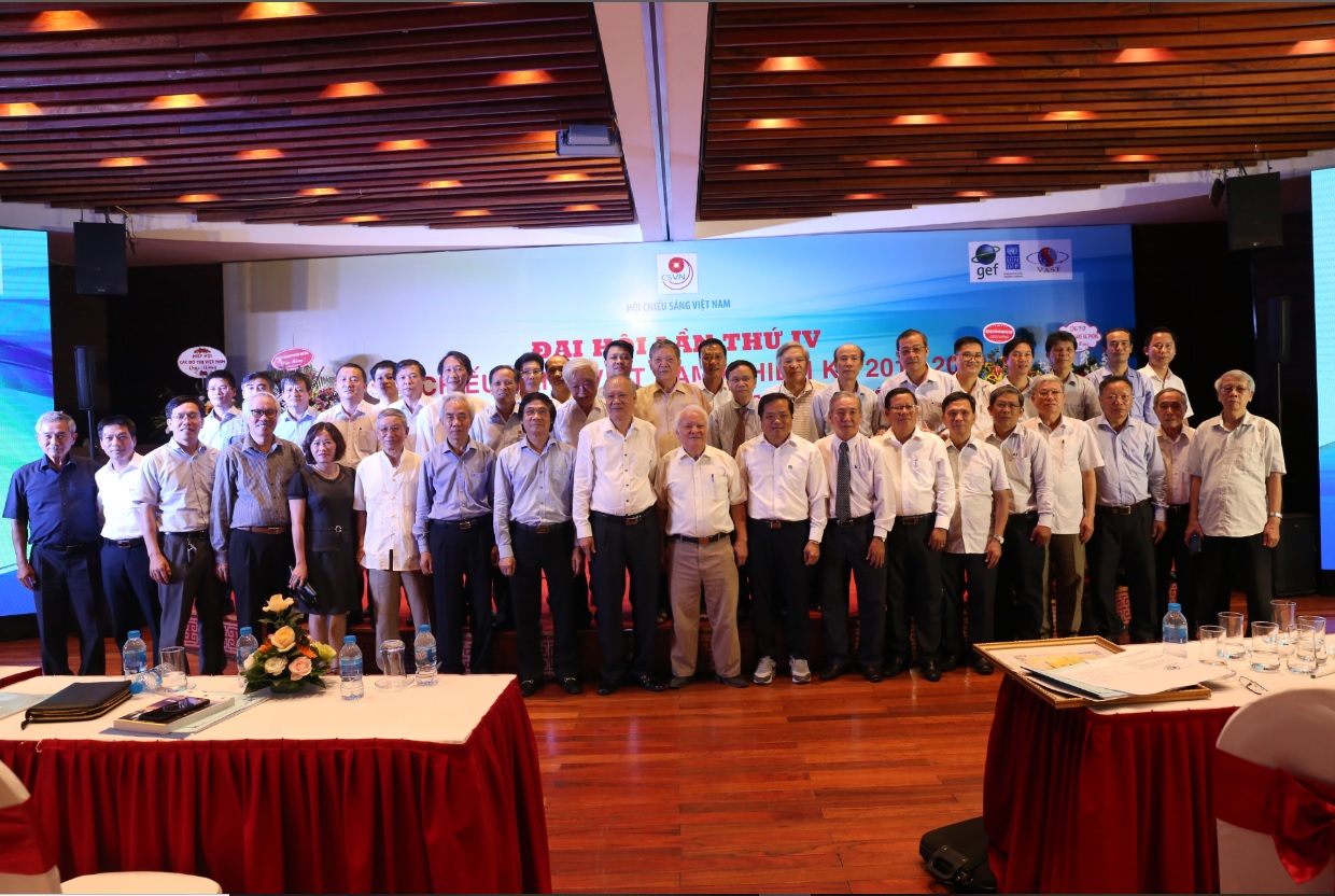 Đại hội Hội Chiếu sáng Việt Nam lần thứ IV